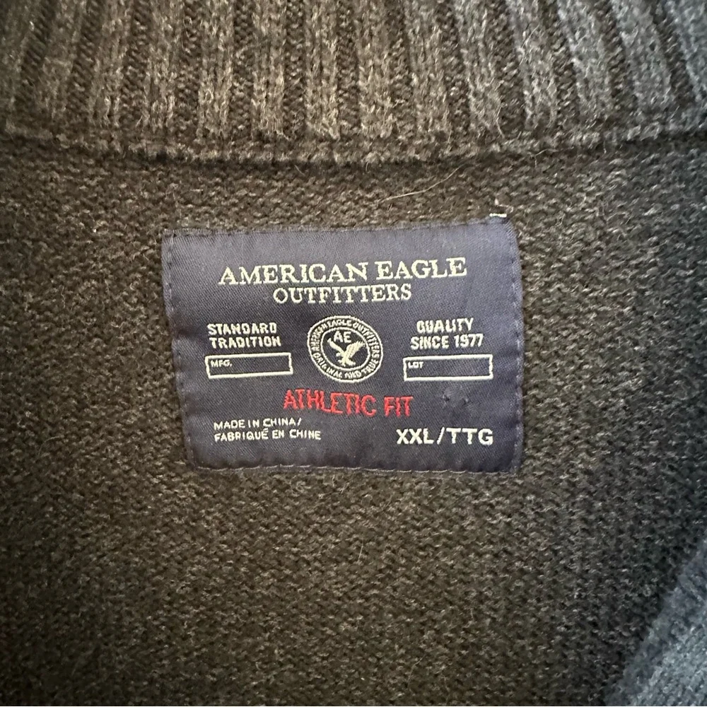 American Eagle Athletic Fit Knit Henley Sweater Mens Size XXL Heather Gray